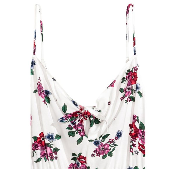 H&M DIVIDED White Floral Front Tie Detail V-Neck Sundress - Size 6 - Picture 3 of 13
